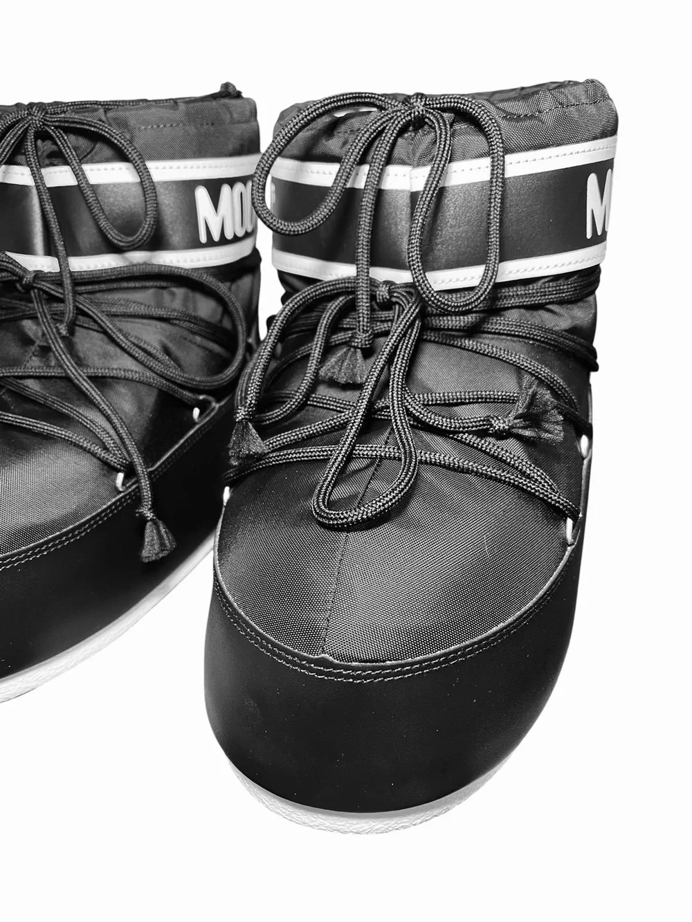 Moon Boot Icon Low Black Nylon Boots Snow Boot Womens Size 10 10.5 EU 42 43 NEW